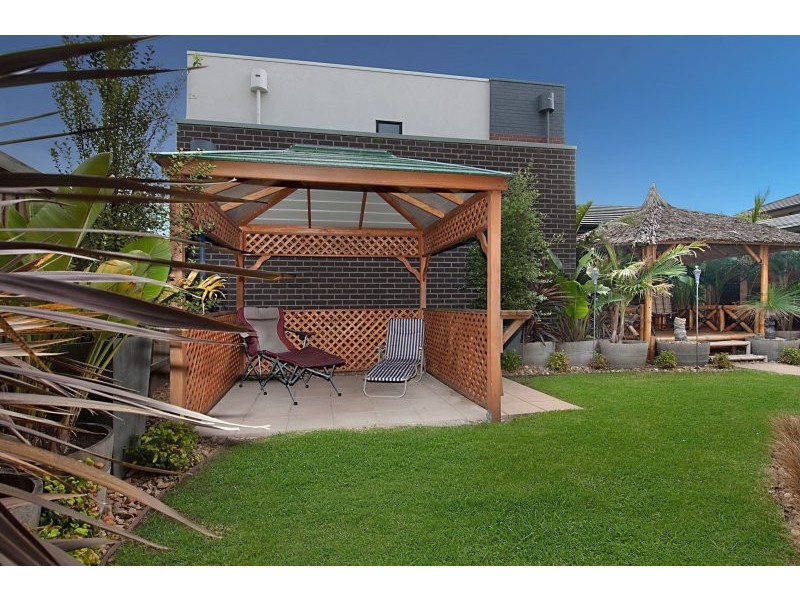 7 Chopard Avenue, Waterways VIC 3195