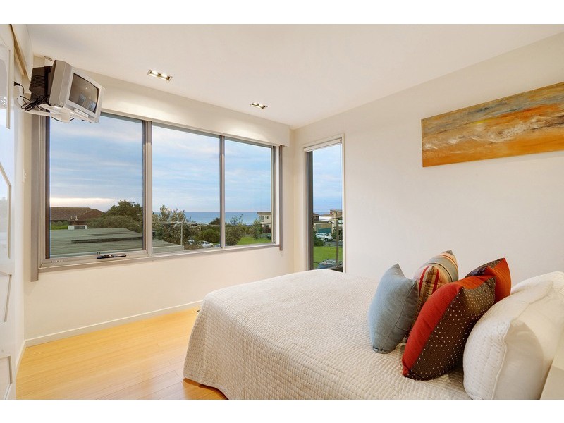 1/28 Nepean Highway, Aspendale VIC 3195