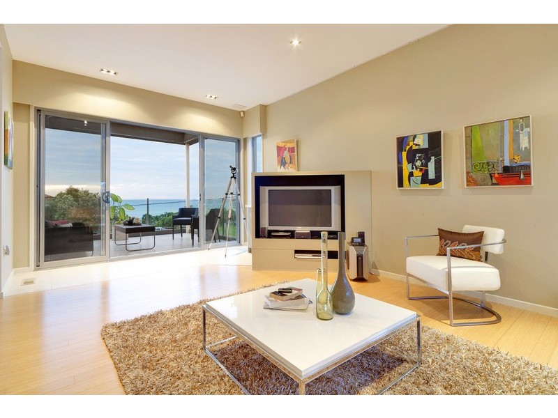1/28 Nepean Highway, Aspendale VIC 3195