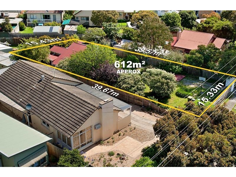 4 Johnstone Street, Seaford VIC 3198