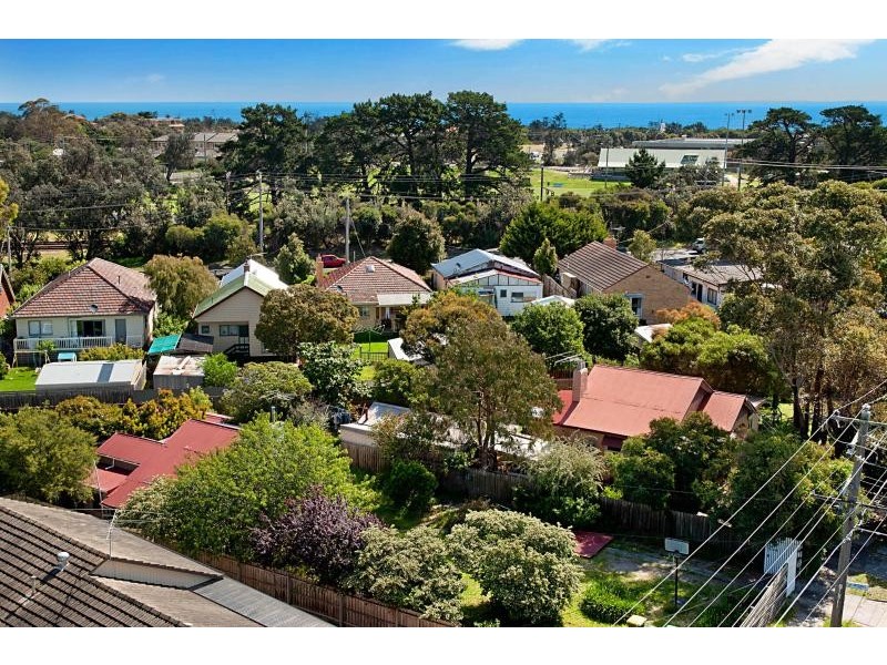 4 Johnstone Street, Seaford VIC 3198