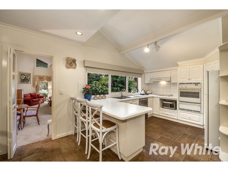 7 Nurten Parade, Aspendale Gardens VIC 3195