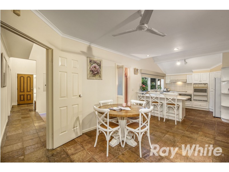 7 Nurten Parade, Aspendale Gardens VIC 3195