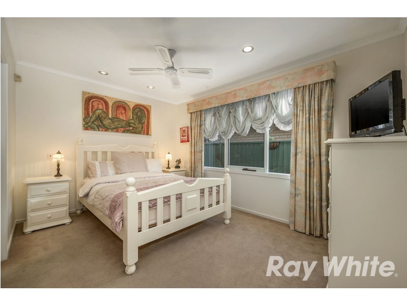7 Nurten Parade, Aspendale Gardens VIC 3195
