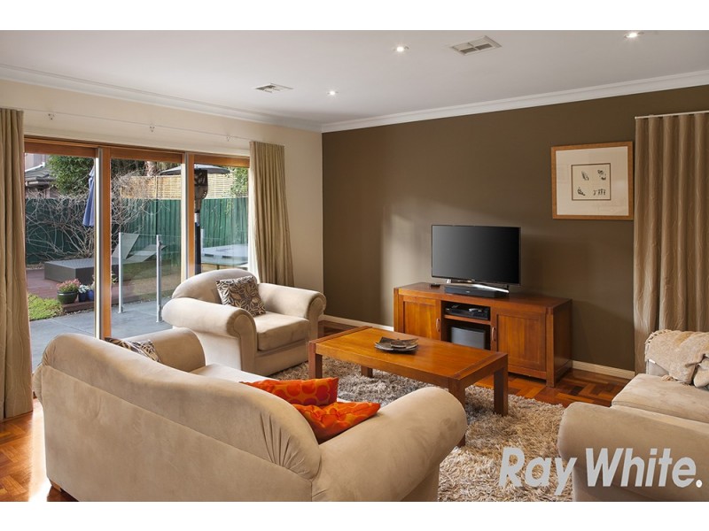 19 Pooley Bridge Road, Mordialloc VIC 3195