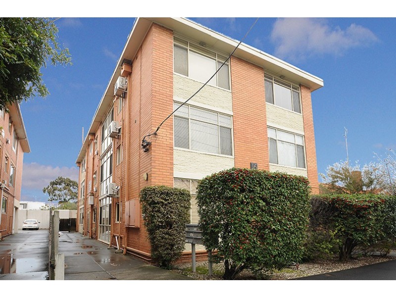 7/16 Westbury Grove, St Kilda East VIC 3183