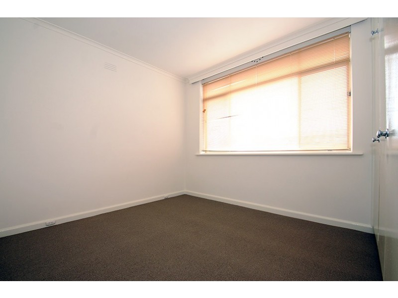 7/16 Westbury Grove, St Kilda East VIC 3183