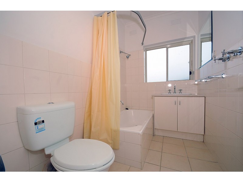 7/16 Westbury Grove, St Kilda East VIC 3183