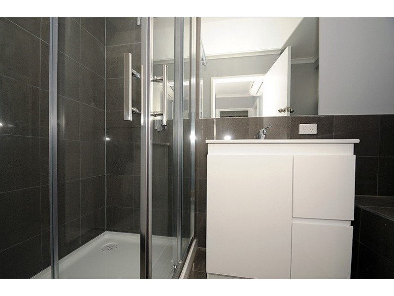 13 Towerhill Road, Frankston VIC 3199