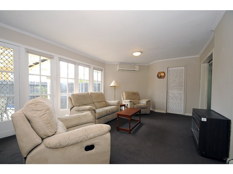 380 Como Parade West, Parkdale VIC 3195