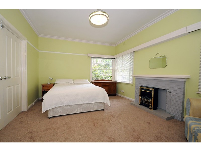 380 Como Parade West, Parkdale VIC 3195