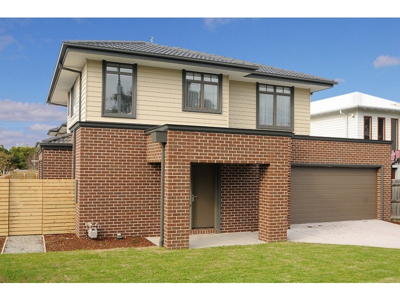 17 Albert Street, Mordialloc VIC 3195