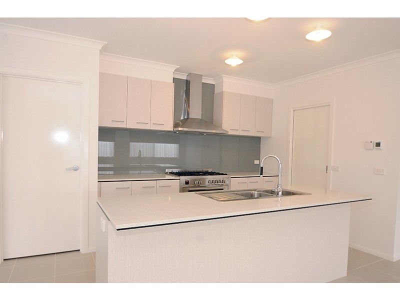 17 Albert Street, Mordialloc VIC 3195