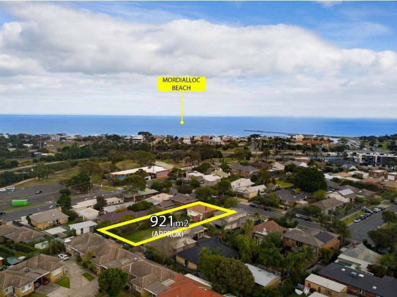 8 Chute street, Mordialloc VIC 3195