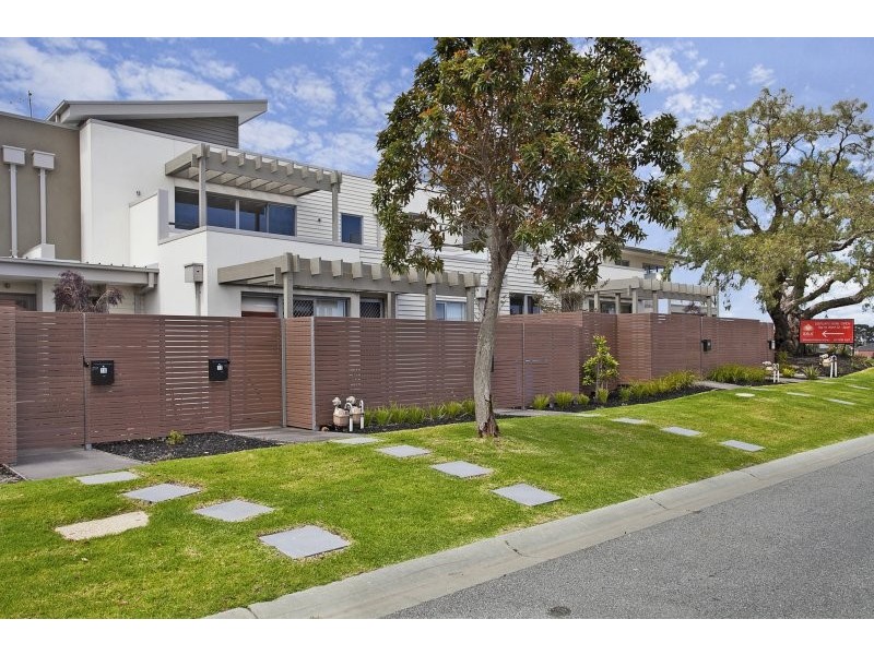 13/19 Peppertree Street, Keysborough VIC 3173
