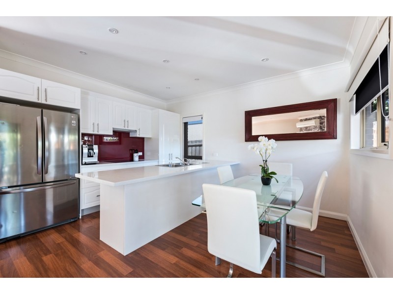 2/2 Wright Street, Carrum VIC 3197