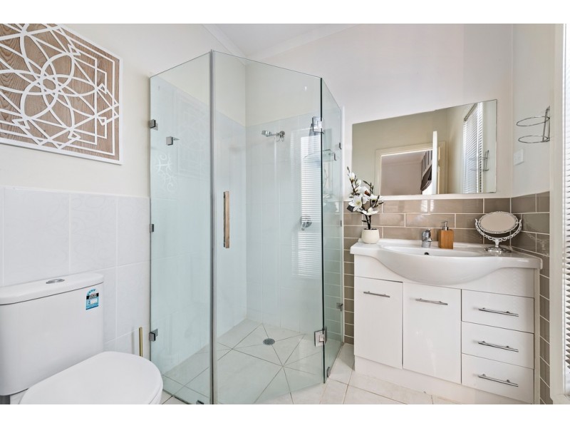 2/2 Wright Street, Carrum VIC 3197