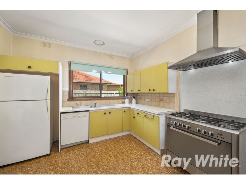 8 Brentwood Close, Clayton South VIC 3169