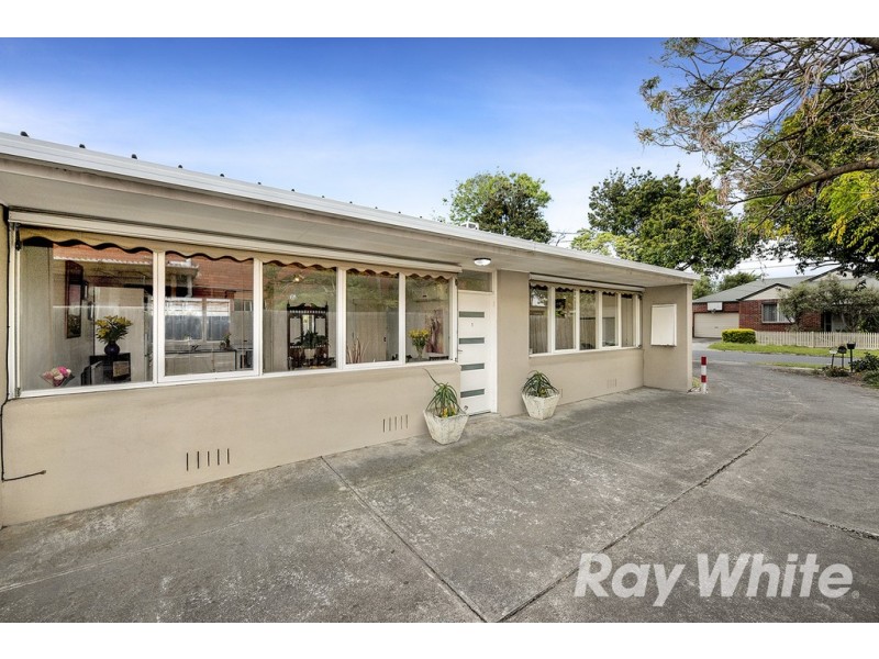 1/3 Davey Street, Parkdale VIC 3195