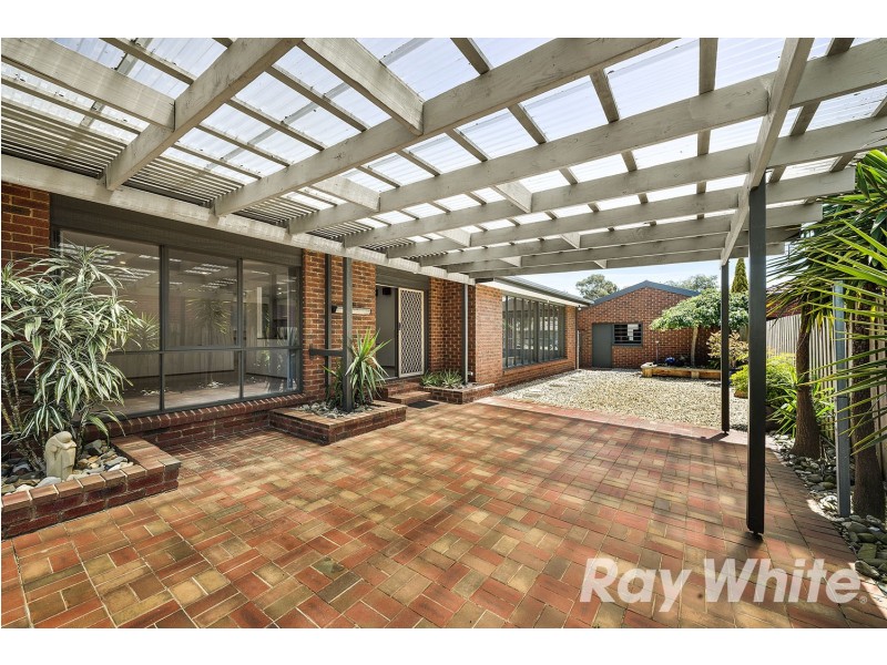 9 Keaton Way, Aspendale Gardens VIC 3195