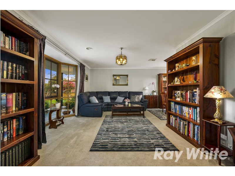 18 Lance Close, Aspendale Gardens VIC 3195