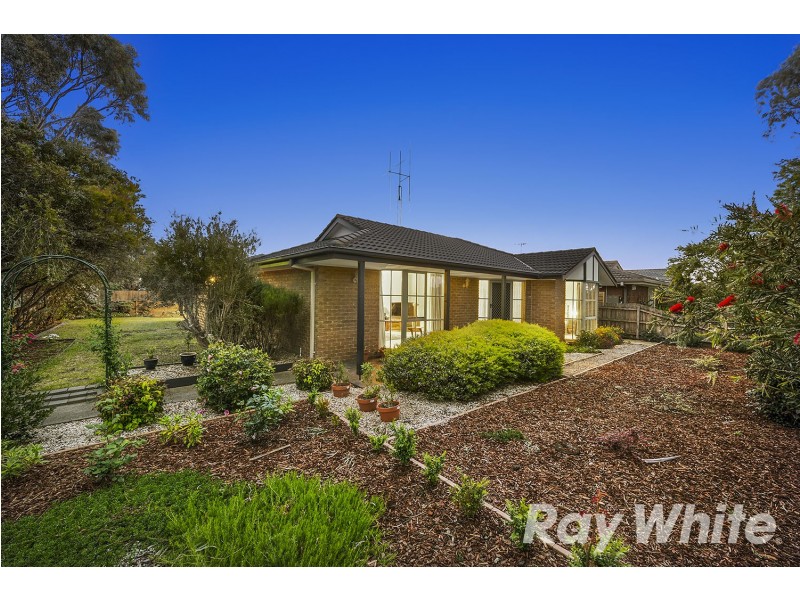 18 Lance Close, Aspendale Gardens VIC 3195