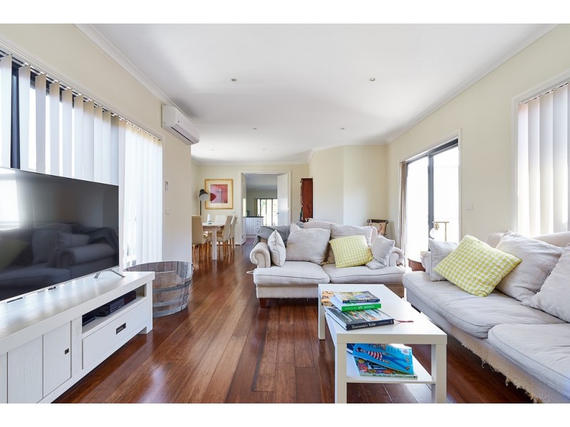 1/24 Parsons Street, Mordialloc VIC 3195