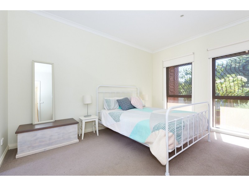 1/24 Parsons Street, Mordialloc VIC 3195