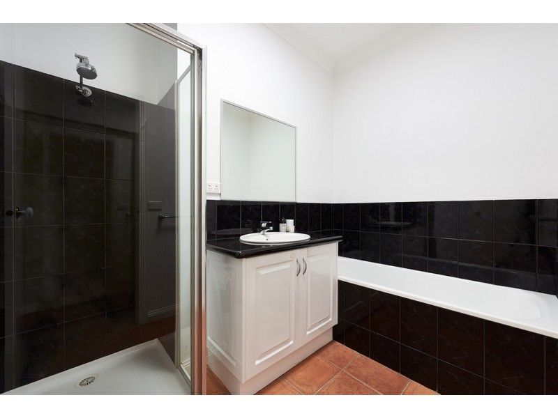 1/24 Parsons Street, Mordialloc VIC 3195
