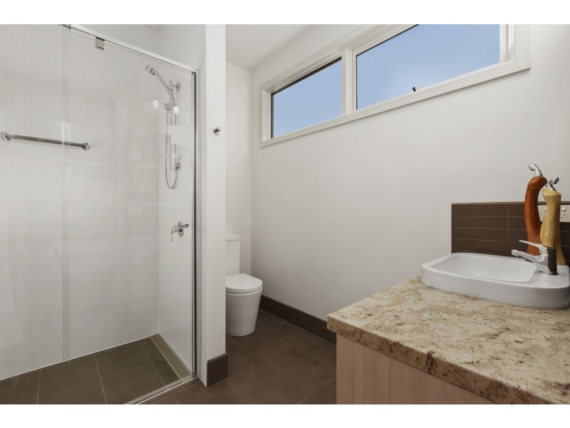 2/21 Belle Crescent, Mordialloc VIC 3195