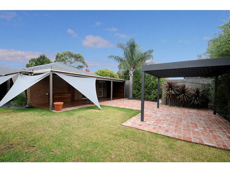 4 Yvette Court, Aspendale Gardens VIC 3195