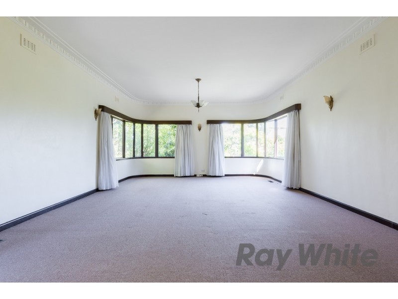 11 Epsom Road, Mordialloc VIC 3195