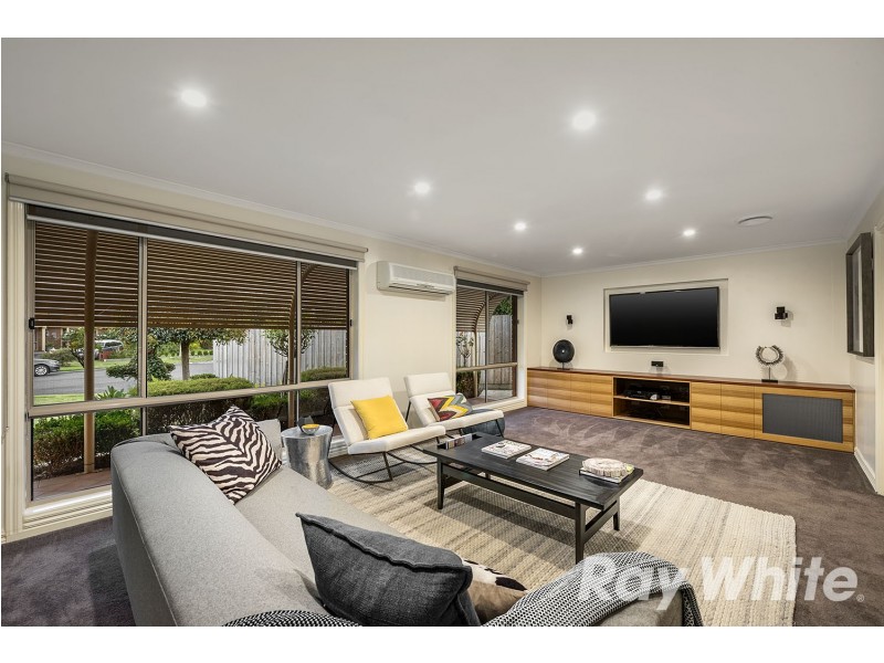17 Cunningham Close, Aspendale Gardens VIC 3195