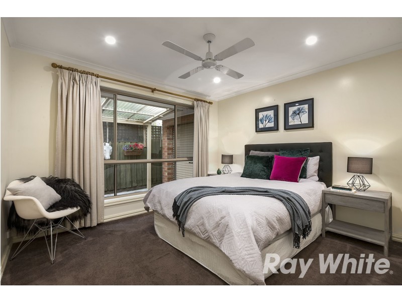 17 Cunningham Close, Aspendale Gardens VIC 3195