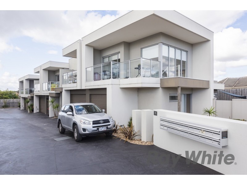 11/422 Station Street, Bonbeach VIC 3196