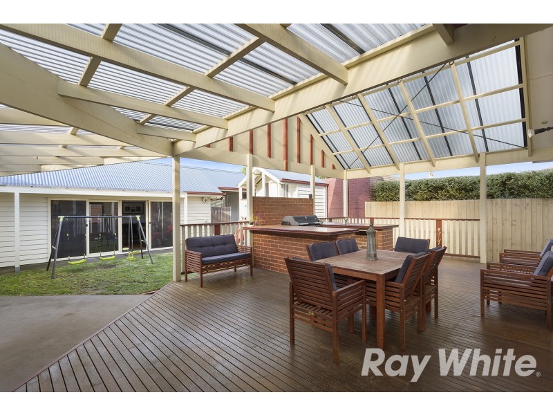 17 Levuka Street, Seaford VIC 3198