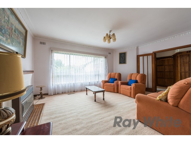 7 Ashmore Avenue, Mordialloc VIC 3195