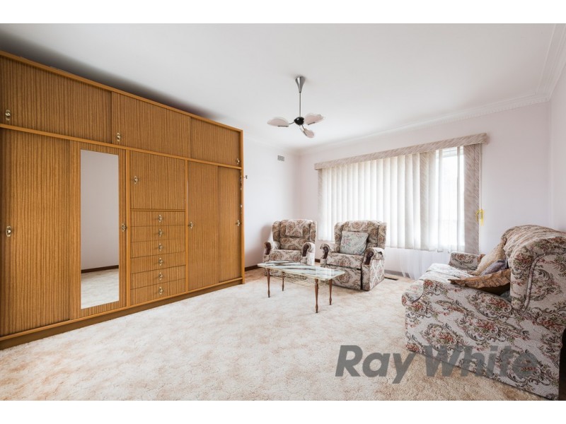 7 Ashmore Avenue, Mordialloc VIC 3195