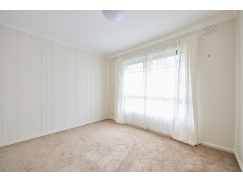 6 Eurythmic Street, Mordialloc VIC 3195