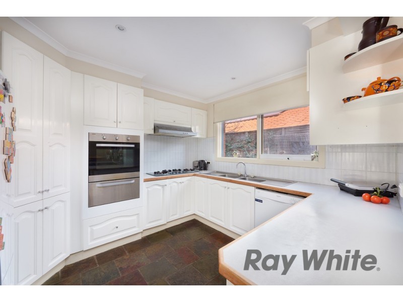 8 Amott Court, Aspendale Gardens VIC 3195