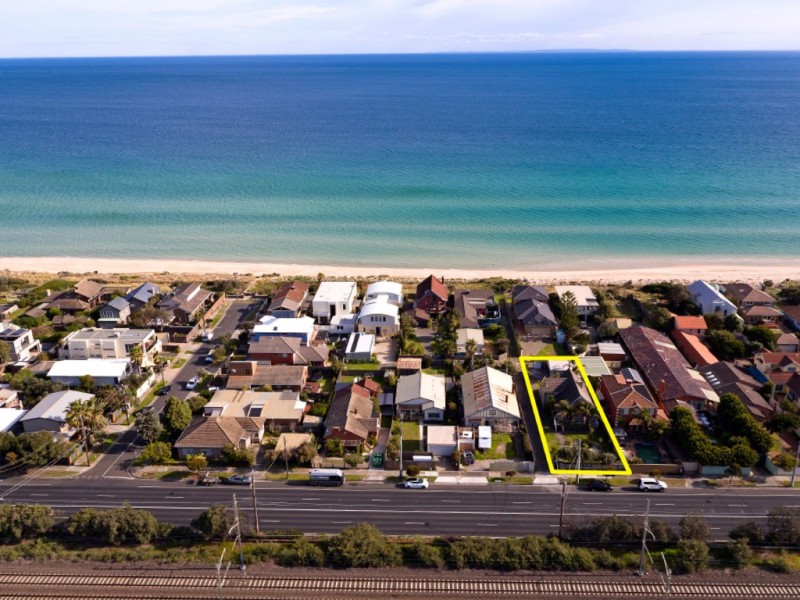 1 and 2/83 Nepean Highway, Aspendale VIC 3195