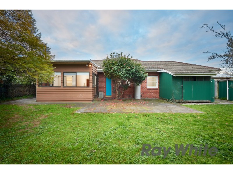 126 Como Parade West, Parkdale VIC 3195