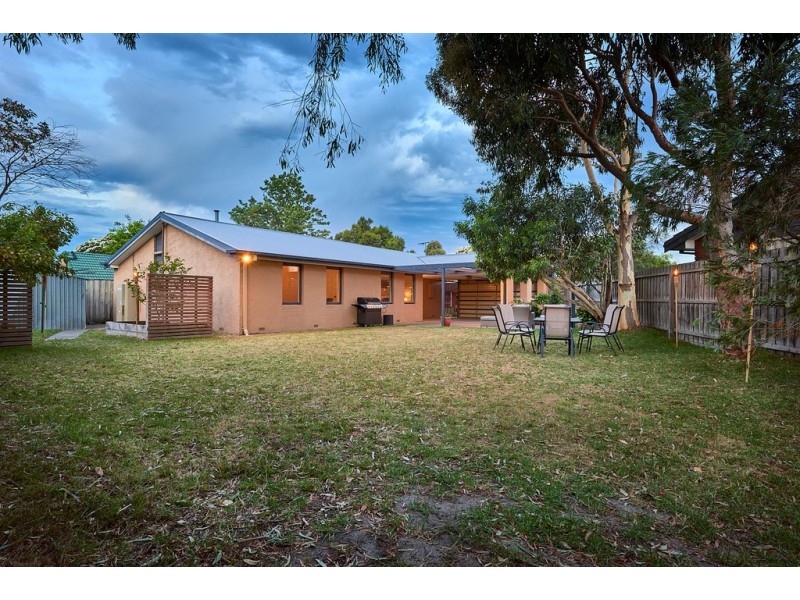 7 Saxil Court, Seaford VIC 3198