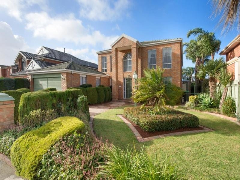 10 Harbour Drive, Patterson Lakes VIC 3197