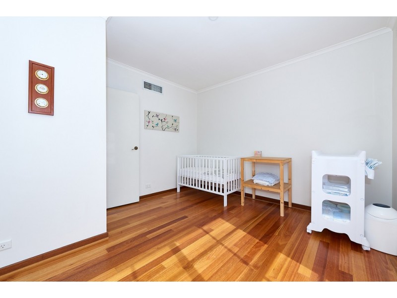 3/10 Epsom Road, Mordialloc VIC 3195