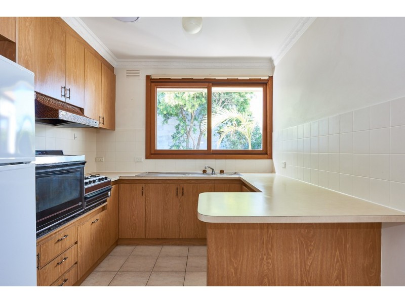 3/10 Epsom Road, Mordialloc VIC 3195