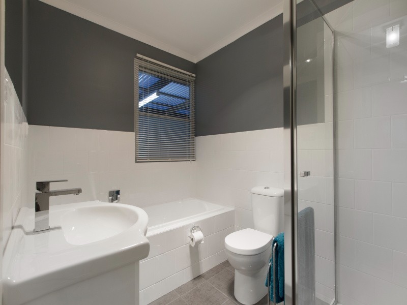 17 Corsican Street, Frankston North VIC 3200