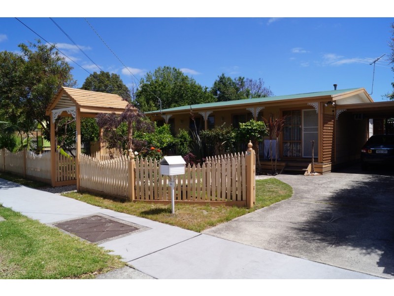 2A Third Avenue, Chelsea Heights VIC 3196