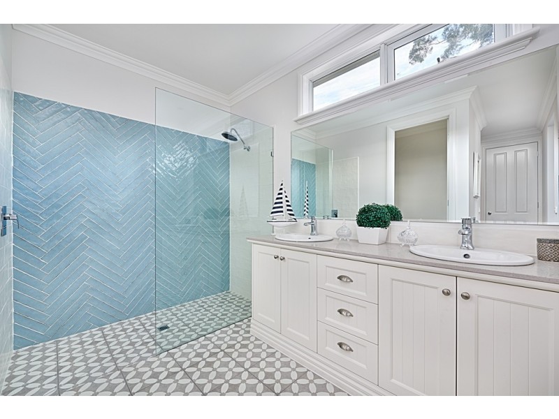 42 Bear Street, Mordialloc VIC 3195