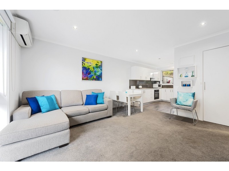 3/8 Edith Street, Mordialloc VIC 3195